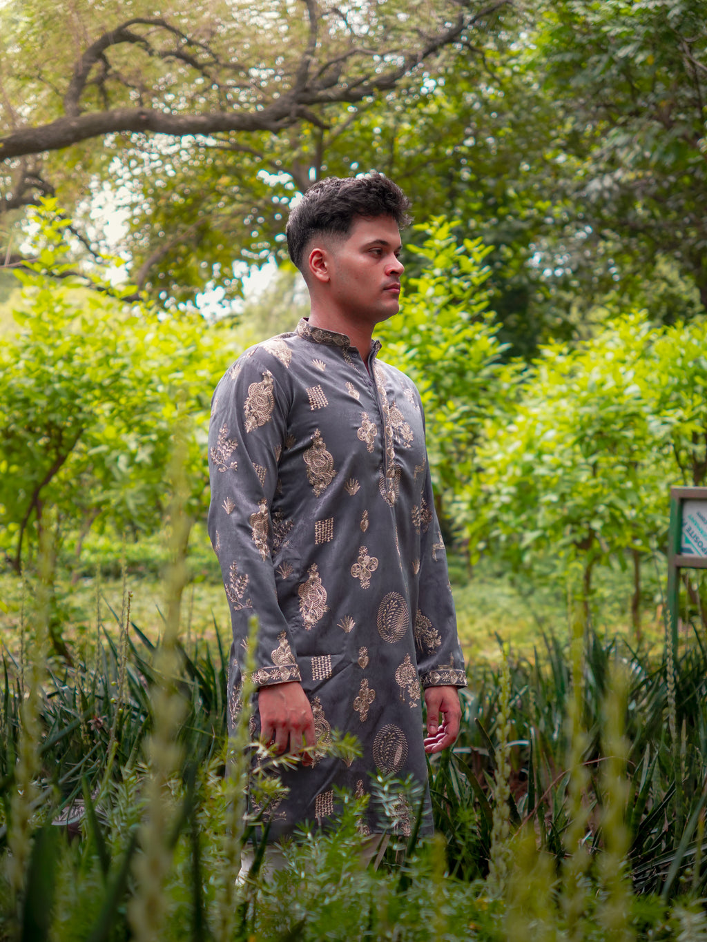 Fumair Zari Grey Kurta Set